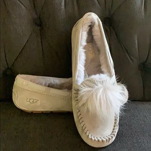 UGG women’s slippers